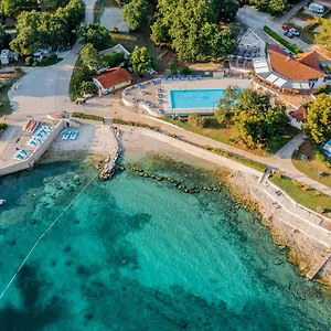 Üdülőpark Solaris